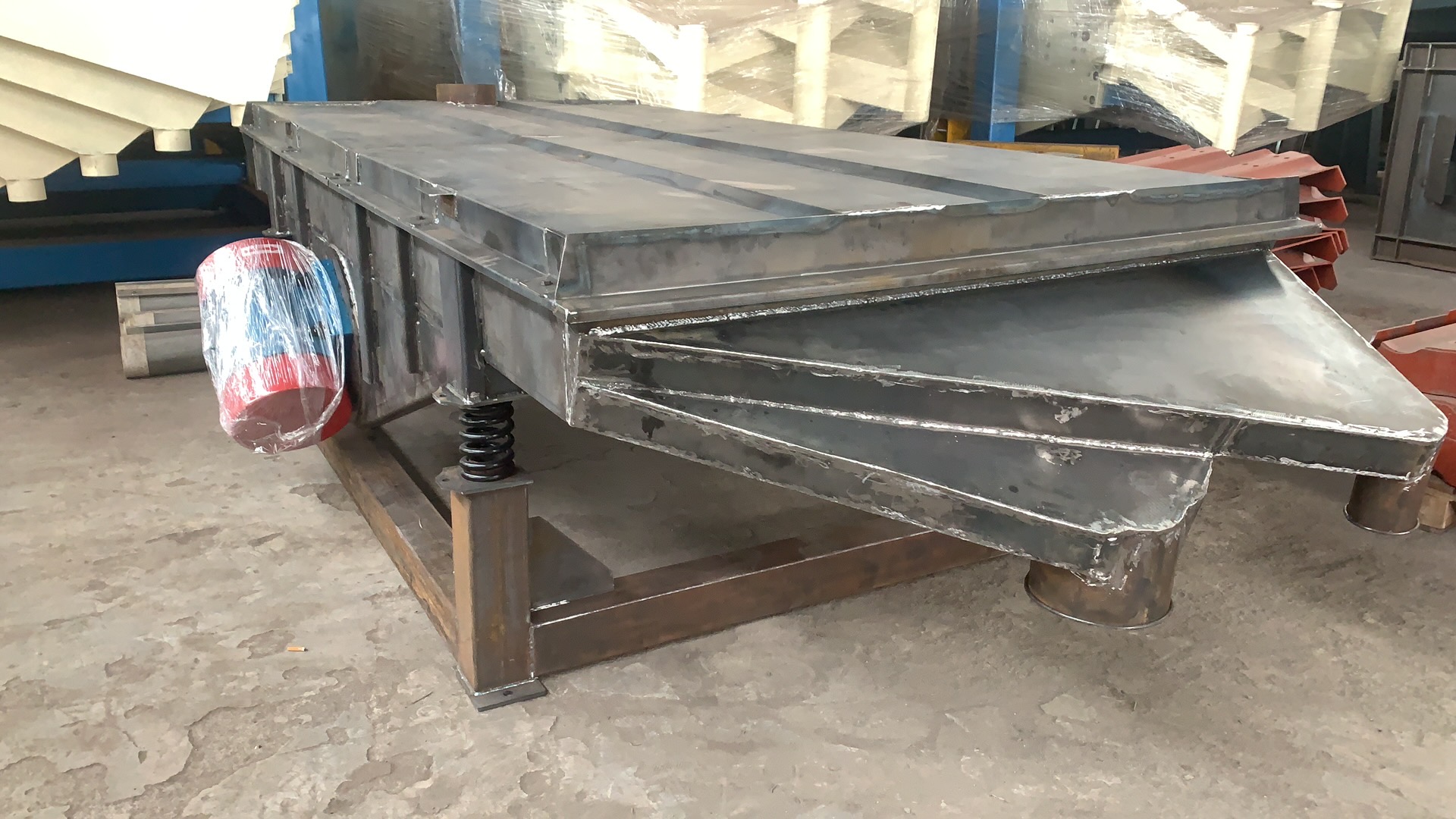 振動(dòng)篩 振動(dòng)篩